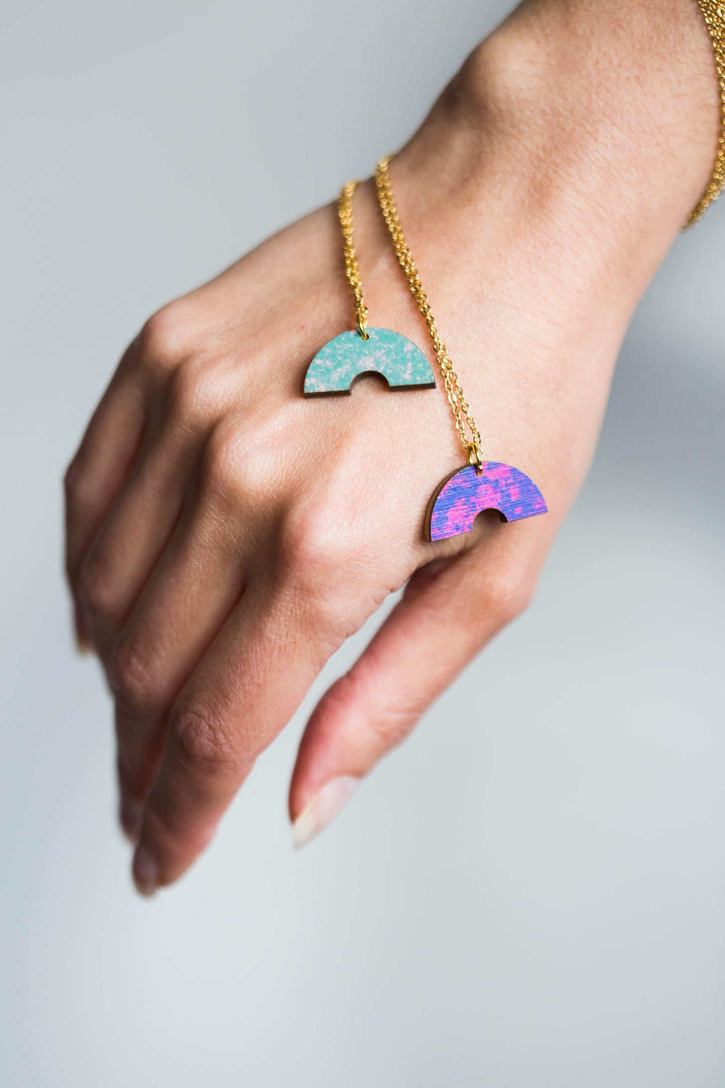 SALE: Dappled Arch Necklace Mint Green