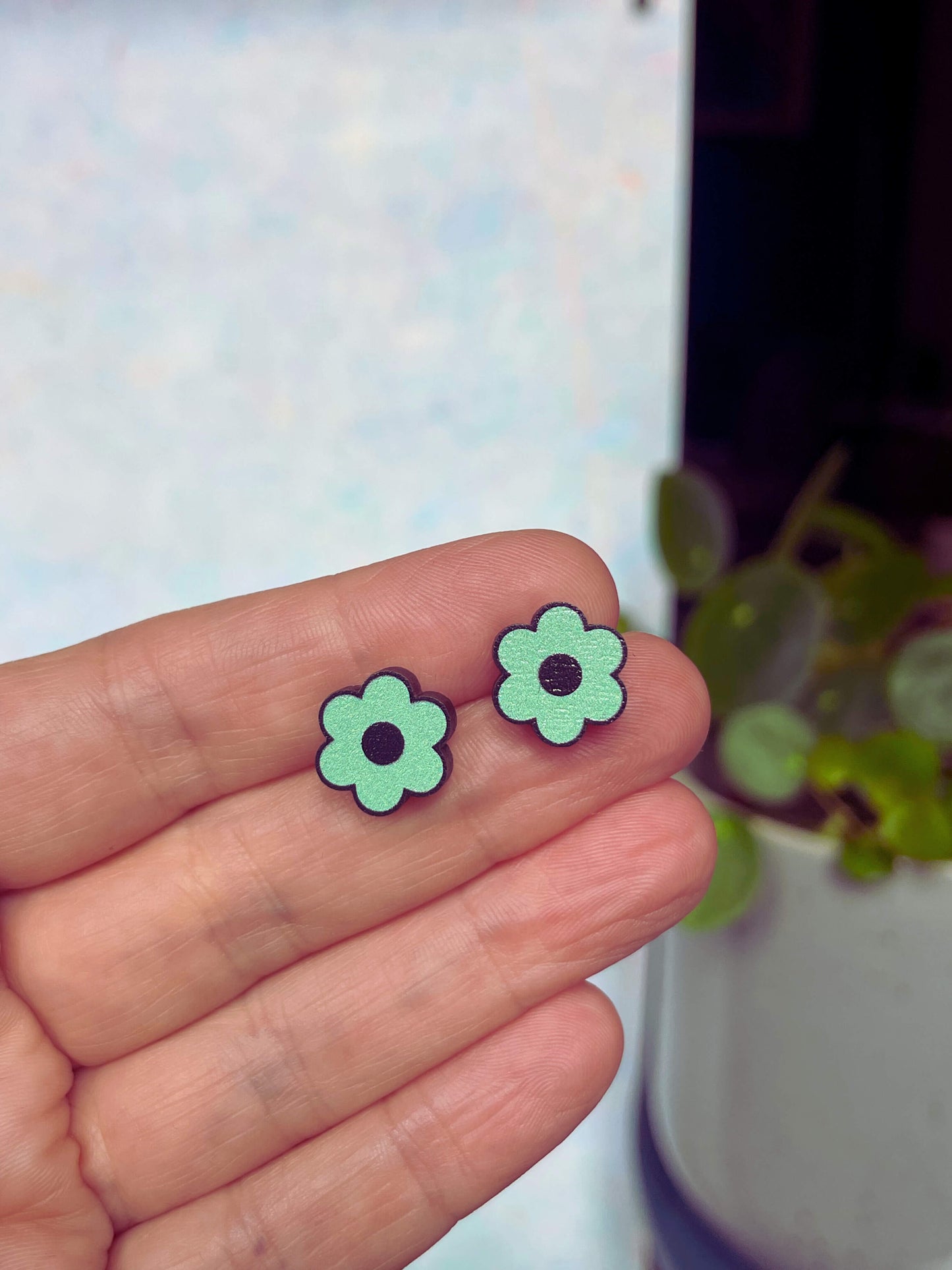 Flower Studs - Mint Green